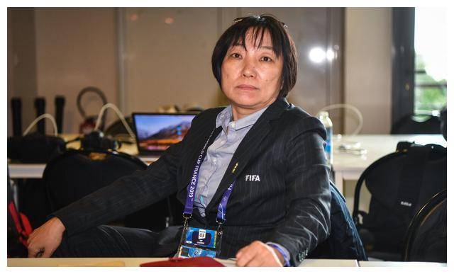 原创足协宣布孙雯卸任悬念终结三大问题曝光粉丝热议