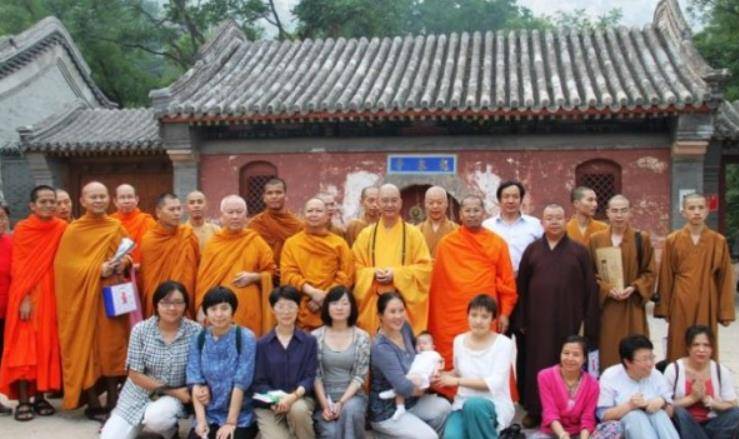 原创北大天才柳智宇在龙泉寺出家8年后为何又下山当心理咨询师