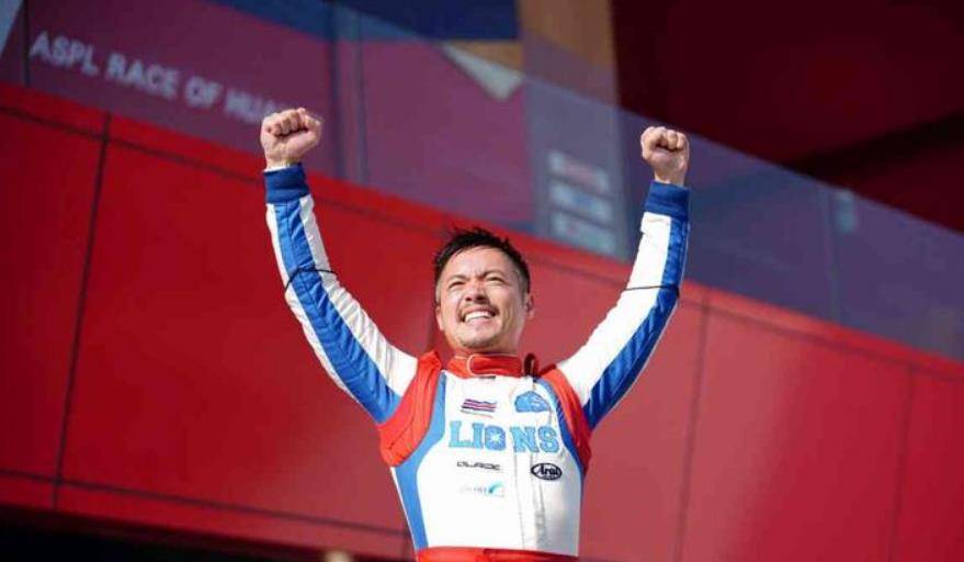 而是团队,周董监制的《叱咤风云》让人惊喜_电影_角色_周杰伦