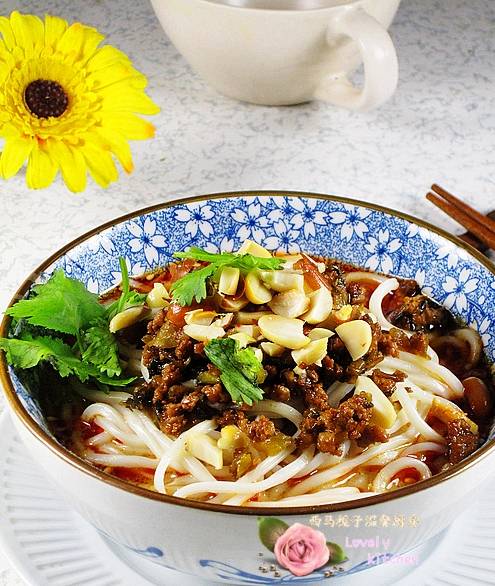 担担面还是自家做的好这味道这口感吃了几十年都吃不够