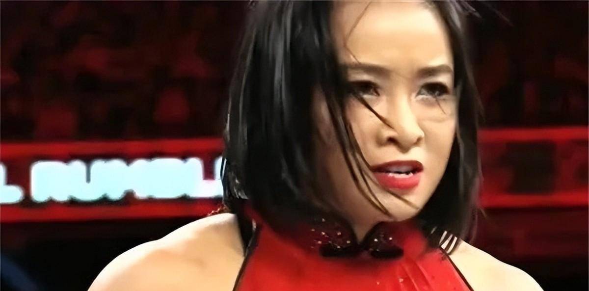 原创首位中国女将李霞身材健硕大腿纹身成标志获名宿认可