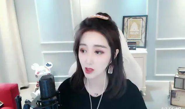 原创舞帝静静收入登yy榜首34位粉丝消费过万舞帝一姐当之无愧