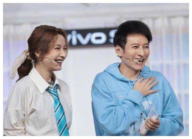 何炅_清流_风波