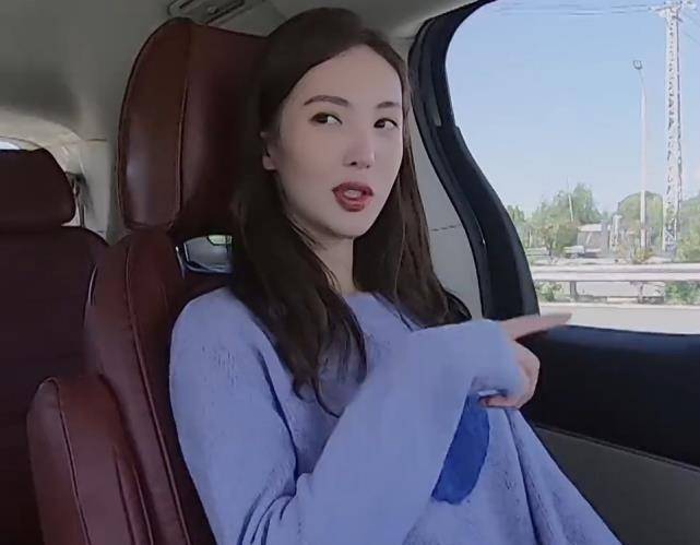 《女儿恋爱》遇金晨"大喜式"幽默,陈一鸣招架不住,导演:我错了_对象