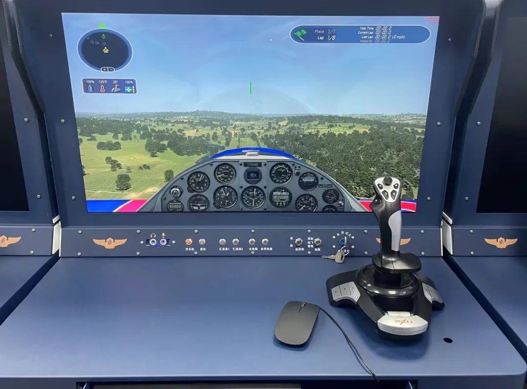 来普陀这个运动中心看看吧_青少年_模拟飞行_张松华