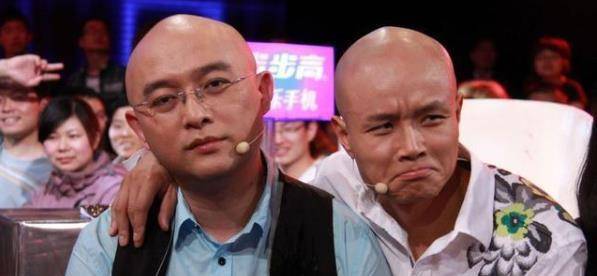 从金牌主持到参禅打坐,退出荧屏后的乐嘉,展现出不为人知的一面_孟非