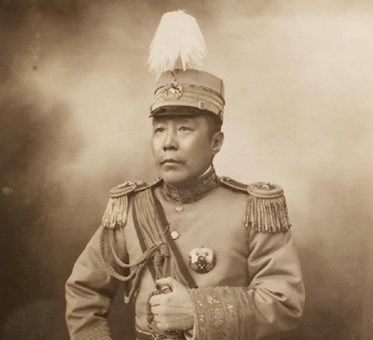 袁世凯就任临时大总统图片