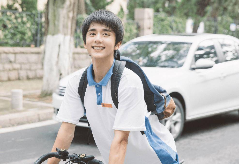 原创张新成是个有实力的人难得的有颜有演技干净清爽满满少年感