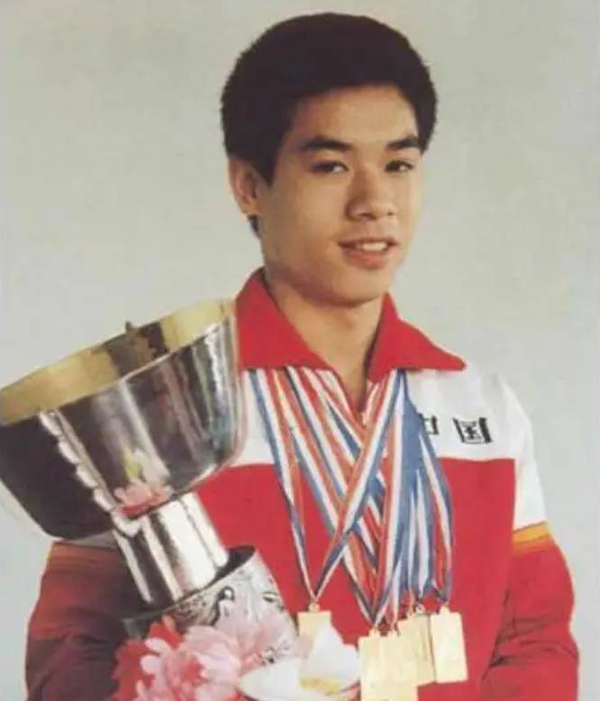 原创健力宝之父李经纬的悲剧人生45岁创业72岁被判入狱为啥