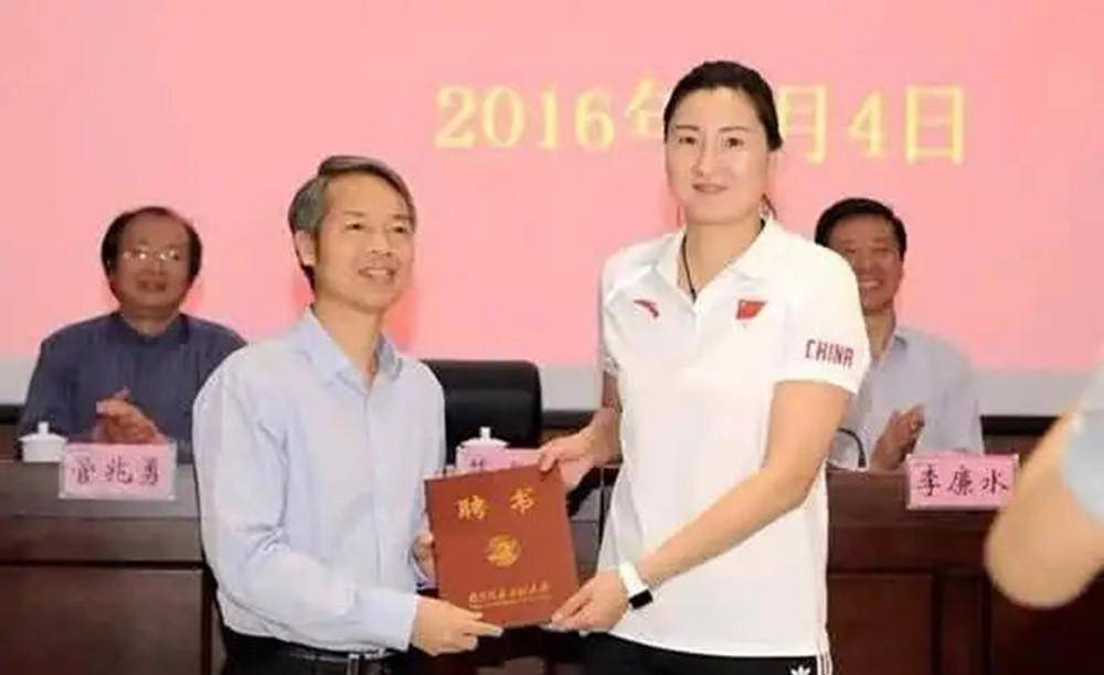 原创中国女排张锦文因花洒事件被开除国家队后来她怎么样了