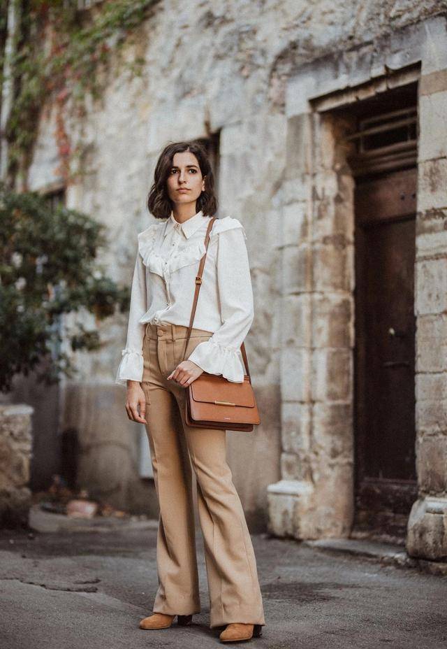 原创女人过了50岁建议少穿高跟鞋多穿这4种鞋子时髦舒适百搭