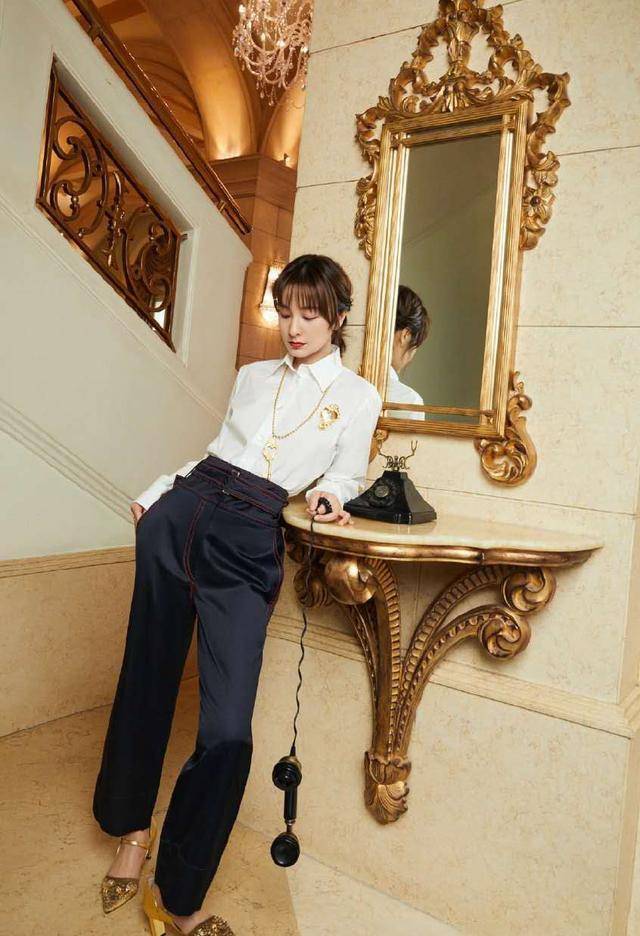 原创t恤下面别再穿裤子了很土学吴昕的新潮穿搭这也太美了吧