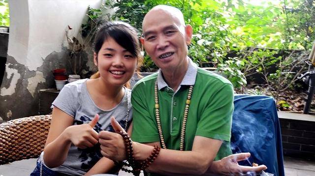 巴蜀十大笑星—李伯清,轰轰烈烈出走重庆后是如何返回成都的_艺术宫