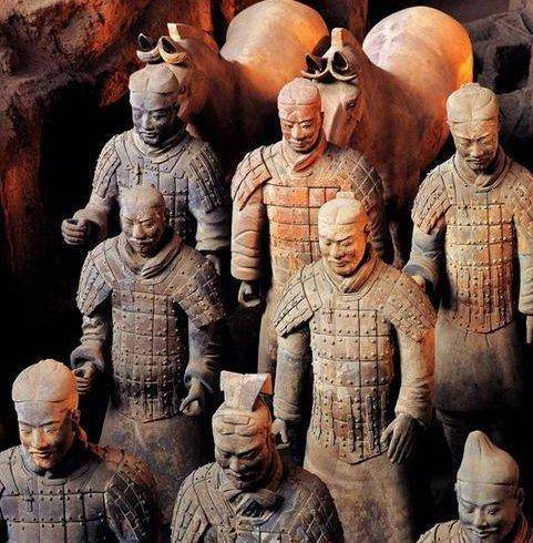 原创历经两千多年岁月掩埋秦兵马俑为何仍旧栩栩如生