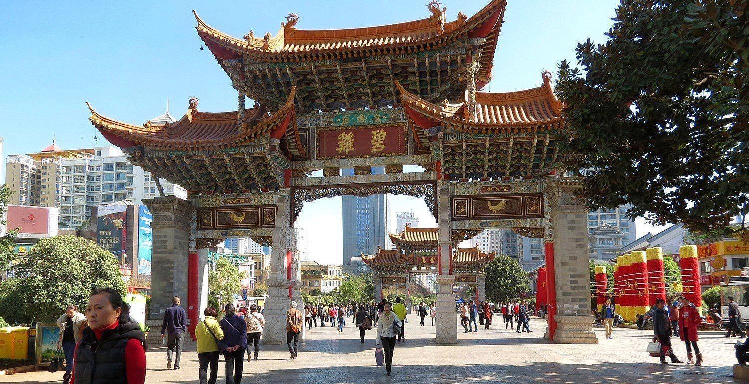 原创云南昆明最尴尬的景点身为城市地标但本地人却很少去