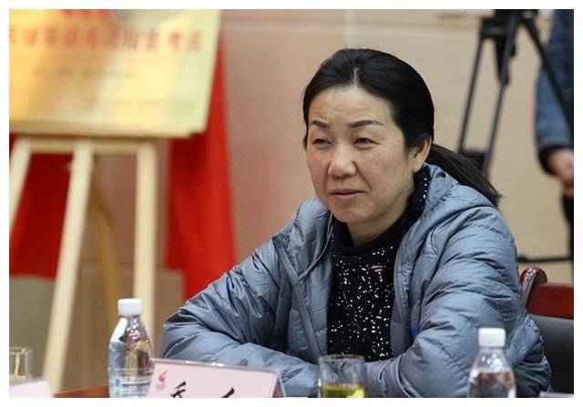 邓亚萍_成功_乒乓