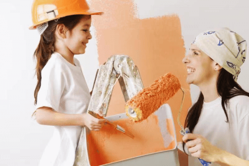 配方纯净环保,和市面上其他腻子粉做对比,美巢易呱平的手感捻上去更为