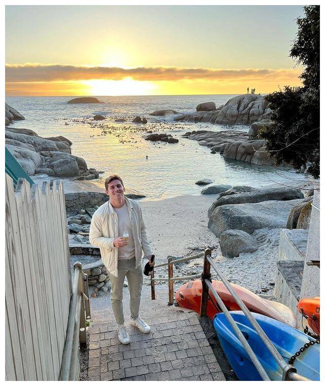 奥运帅哥出柜,担当社会责任,真诚不欺骗_seangunn_问题_团队