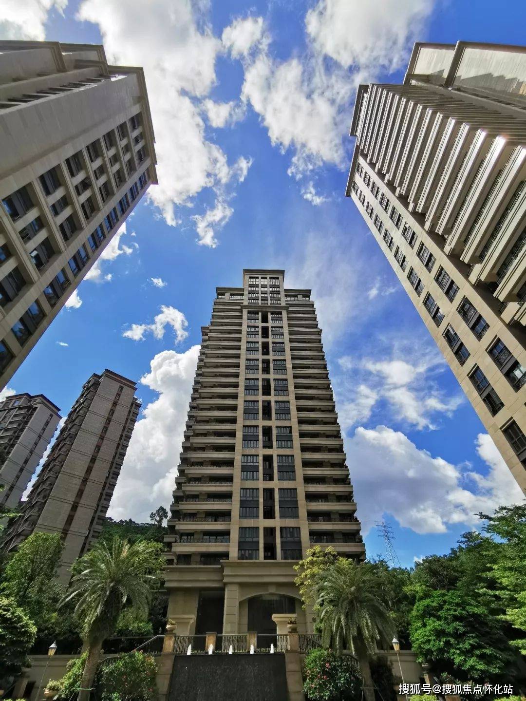 深圳丨山语清晖丨售楼处电话→售楼中心首页网站→楼盘详情→24小时