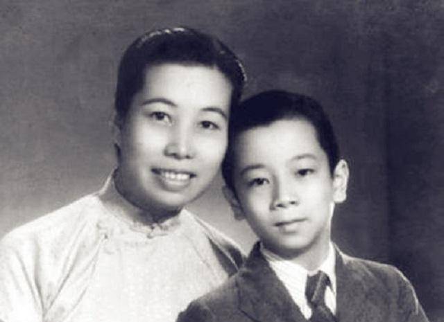 原创当年鲁迅独子意外出生许广平难产鲁迅毫不犹豫要求保大