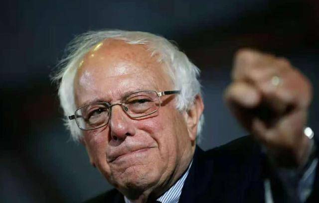 姆努钦都是犹太人,而美国国会的重量级参议院伯尼·桑德斯也是犹太人