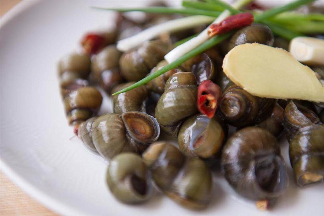 吃清明螺的习俗在中国南方,尤其是江南水乡地区尤为盛行.