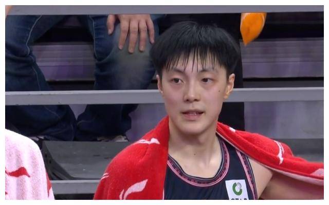 刘志轩11分3助攻,蒋浩然11分2篮板,闫实10分,吴羽佳8分6篮板2助攻,张