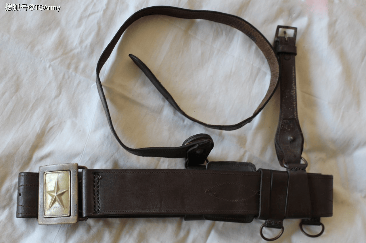 原创朝鲜军官的十大个人物品