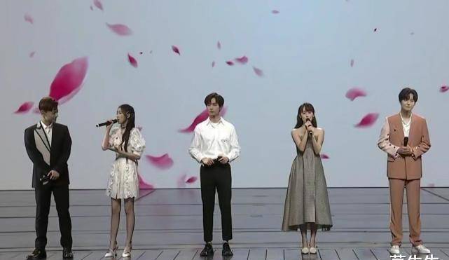 原创原创琉璃收官云歌会拆cp袁冰妍成毅无互动第二部遭粉丝抵制