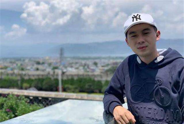 原创华为天才少年张霁本科三本放弃年薪360万入职华为拿201万