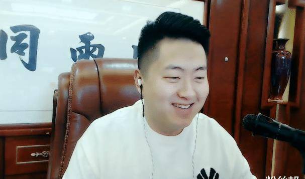 原创刘一手谈yy人气状况他出镜间舞帝粉丝最多都蹲着想举报他