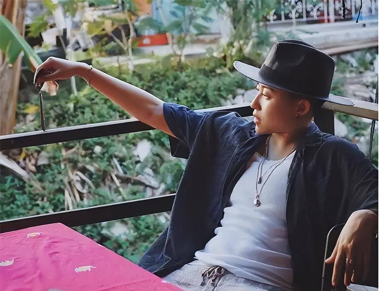 身价千万单身女ceo叶海洋:花50万生五国混血,如今再添二胎