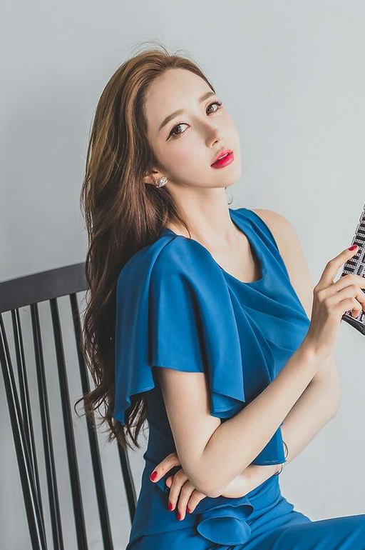 举手投足自带风情魅力挡都挡不住的三大星座女天生美人