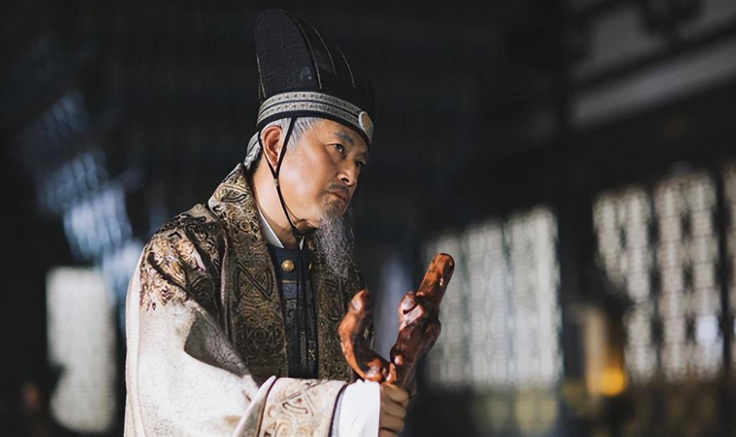 最厉害的权臣,自己没当皇帝却有4个儿子做皇帝,一个比一个厉害_高洋