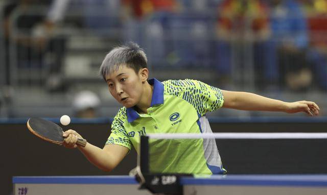女单大爆冷!国乒选手0:3不敌日本小将,早田希娜2连胜,晋级决赛_范思琦