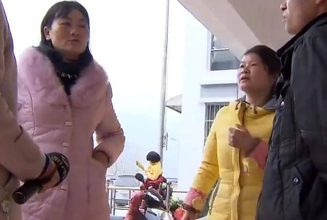 6旬老太不自爱,一月被下6次病危通知书,儿女忍不了:我没有这娘_刘玉芬