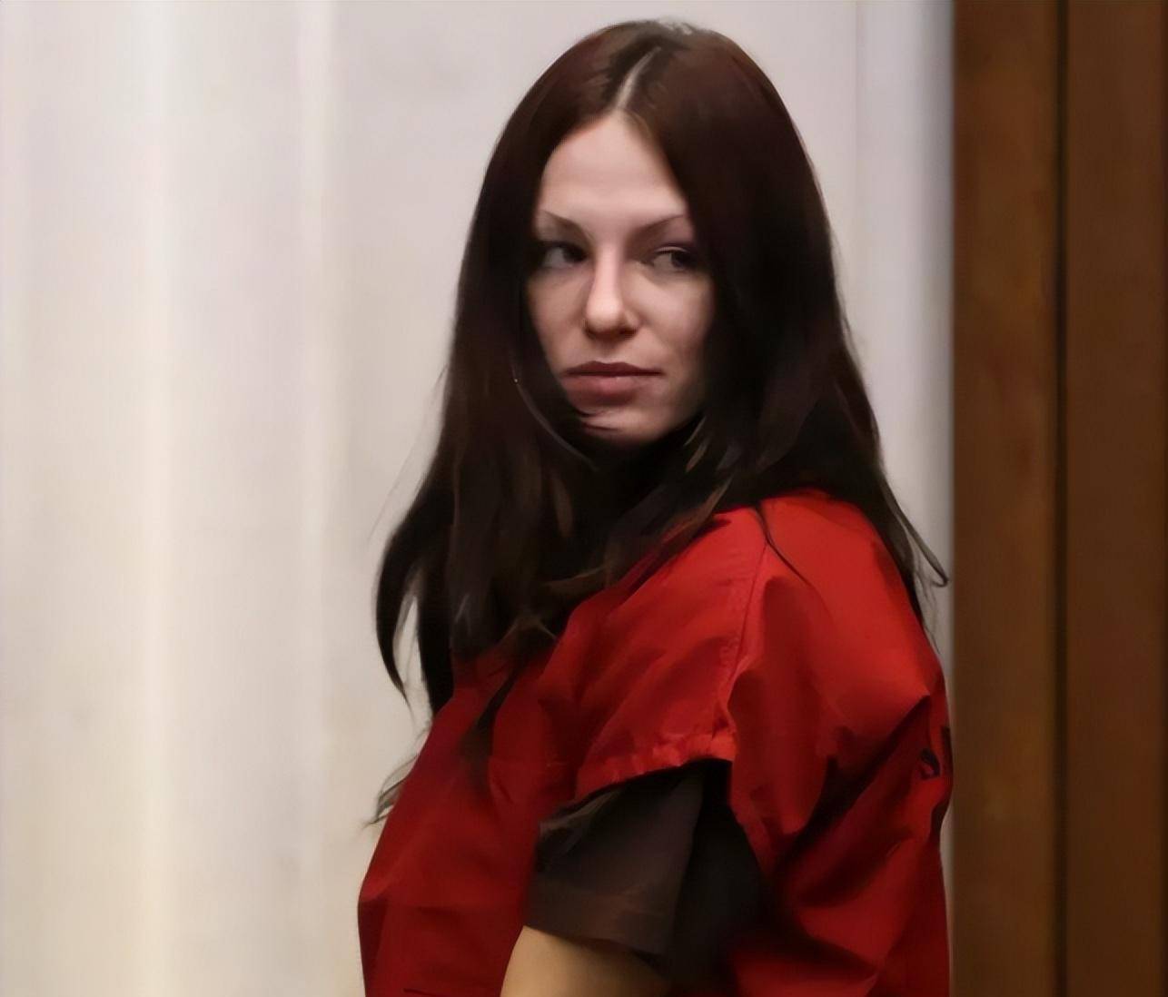 在游艇突然死亡,船上监控揭开他与一名女性的丑闻_海斯_圣克鲁斯_电话