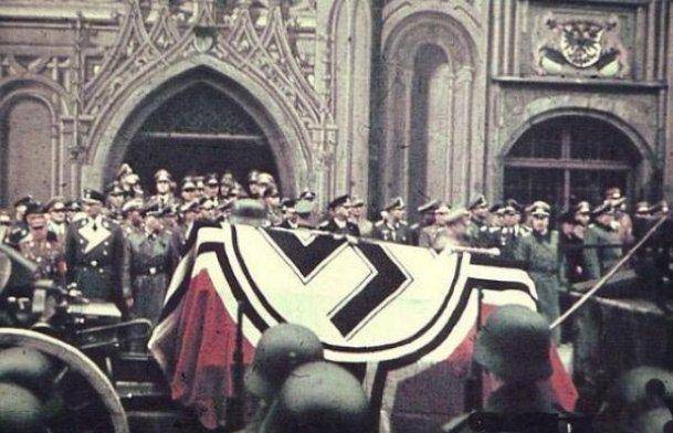 原创实拍沙漠之狐隆美尔葬礼希特勒未参加墓地狭小简陋无比