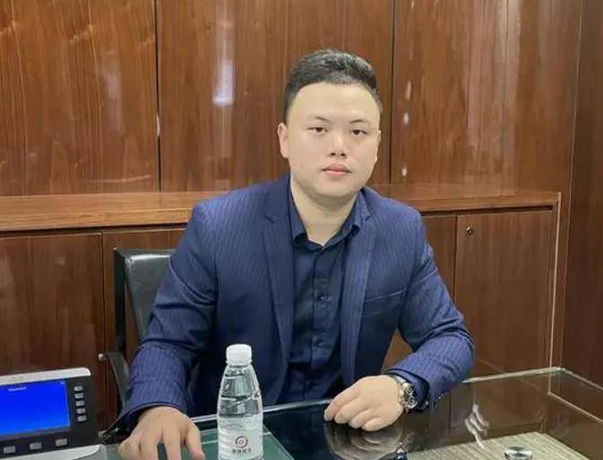 原创香港女富豪纪凯婷30岁时家族资产500亿爱上农村出身的姚尚坤