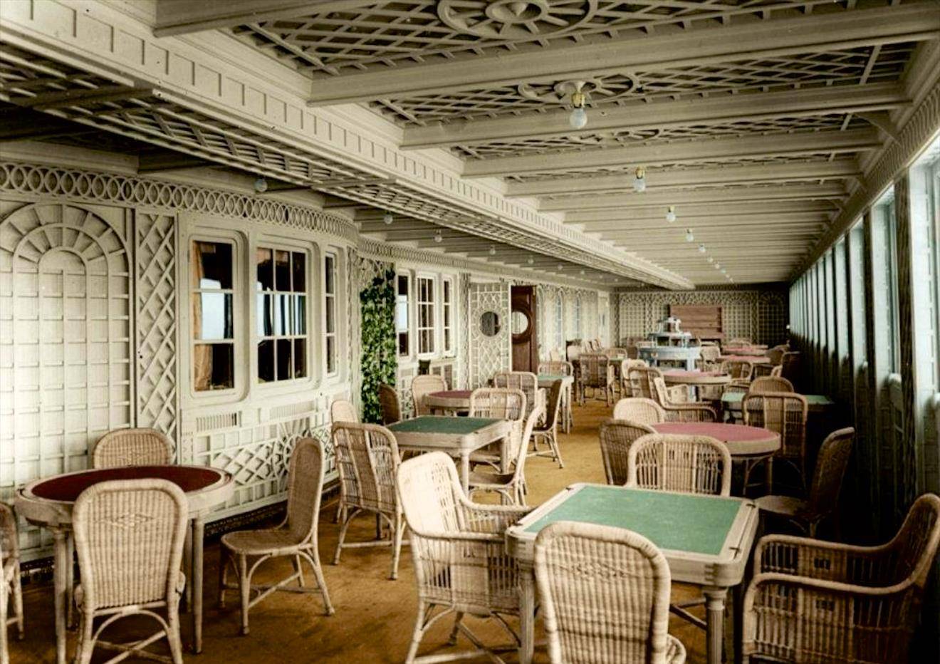 原创泰坦尼克号沉没前旧照残骸将于2030年消失图9最后一张公开照