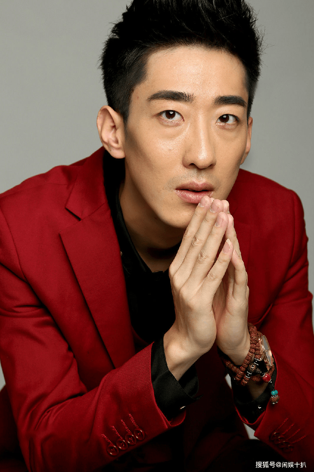 虽然不是科班出身的演员,不过早期彭禺厶还是十分努力的,能有今天的被