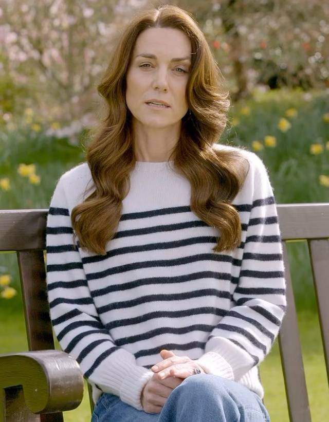 但自从 20 世纪 20 年代可可·香奈儿 (coco chanel),亲自在阳光明媚