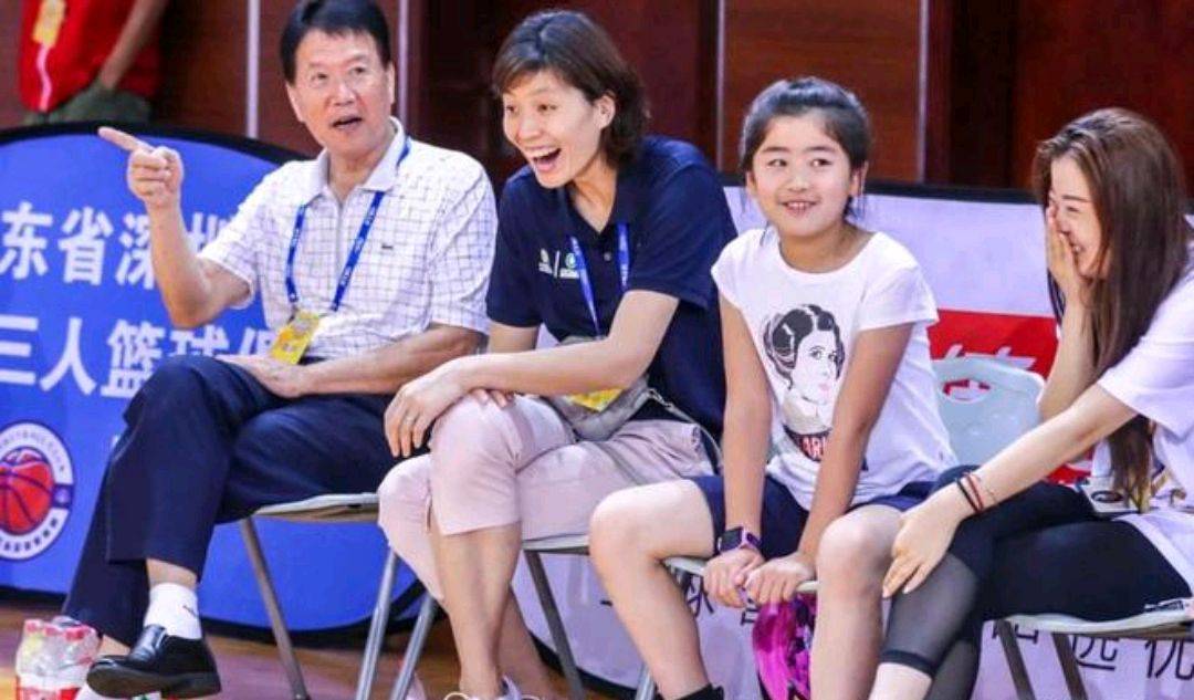 9米,却不从事任何体育项目 原因爆料 浪费天赋_姚沁蕾_篮球_叶莉