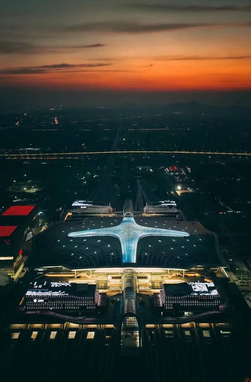 城市繁荣需要交通枢纽企业发展需要营销枢纽