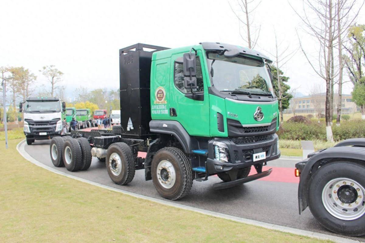 引领城建渣土行业新标杆 乘龙h5充换电一体渣土车的3大亮点(一)_搜狐