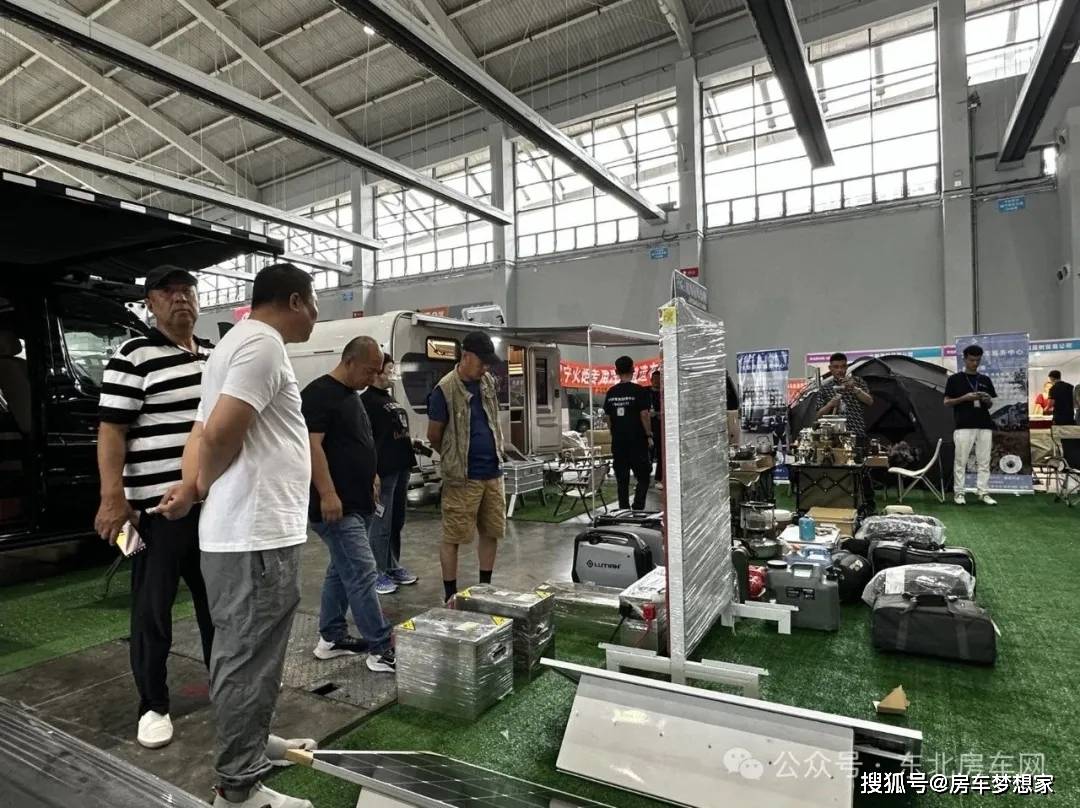 房车配件:房车零部件,安装设备,供暖系统,供气系统,供水系统,供电