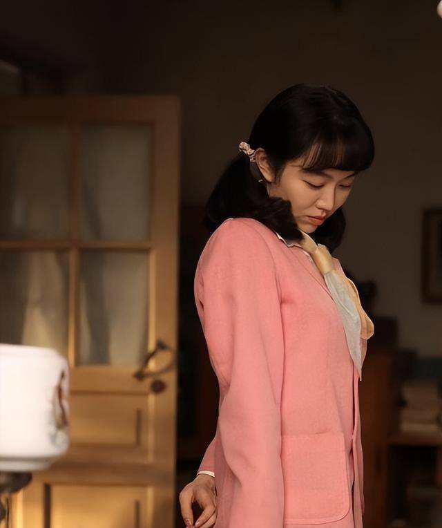 导演的眼光真毒南来北往姜妍爆火后网友涌进她评论区刷屏