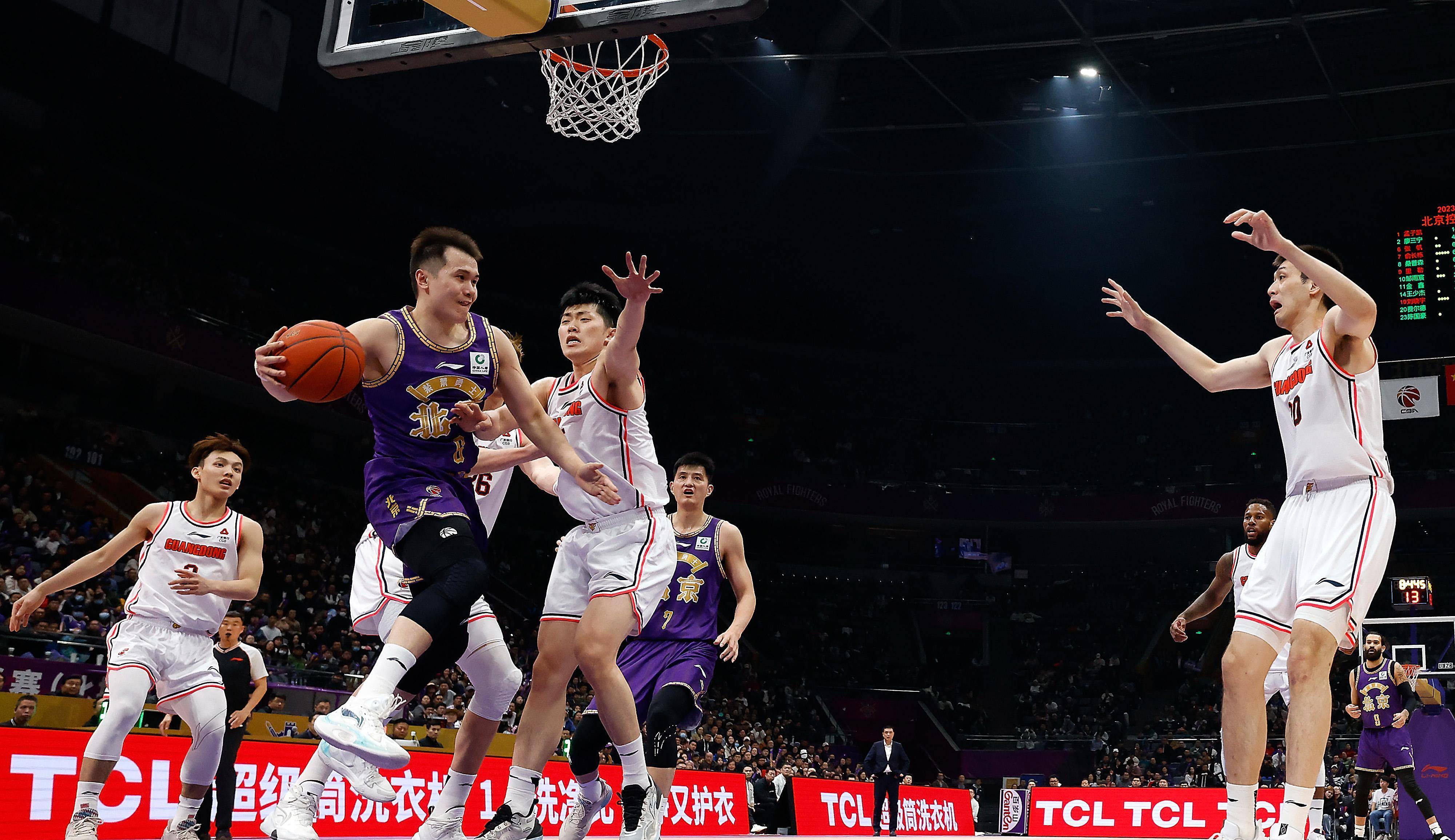 我终于明白为什么广东男篮再次击败北京控制了看完分析我豁然开朗