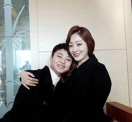 原创天空之城秀韩3年后暴风抽高变184cm高颜值型男惊艳吴娜拉