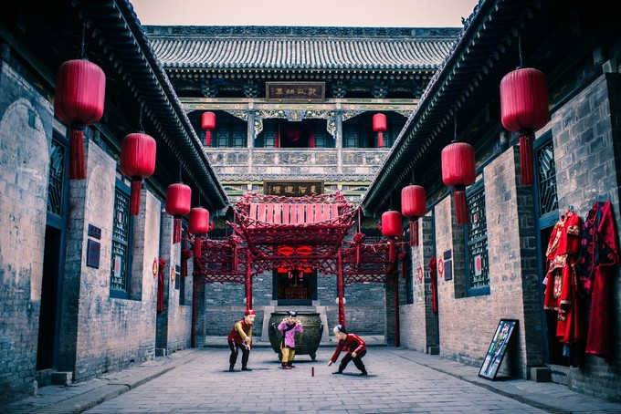 酒店的要求,时间的计划这些告诉小唐,他就帮我们制定了详细旅游全攻略